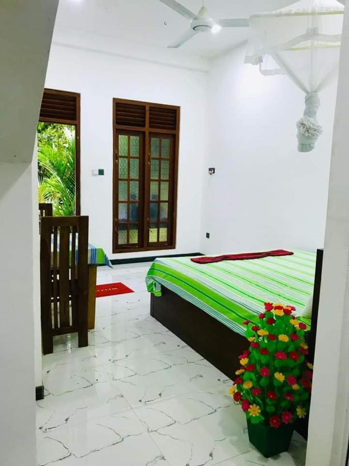 Green Jade Inn מיריסה מראה חיצוני תמונה