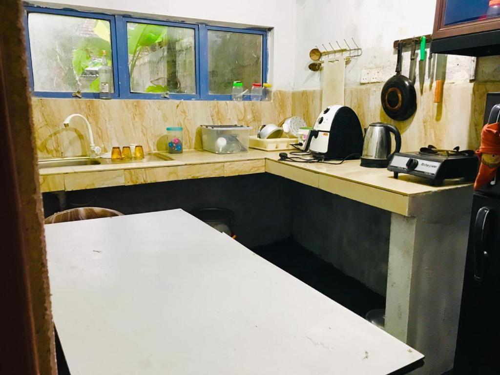 Green Jade Inn מיריסה מראה חיצוני תמונה